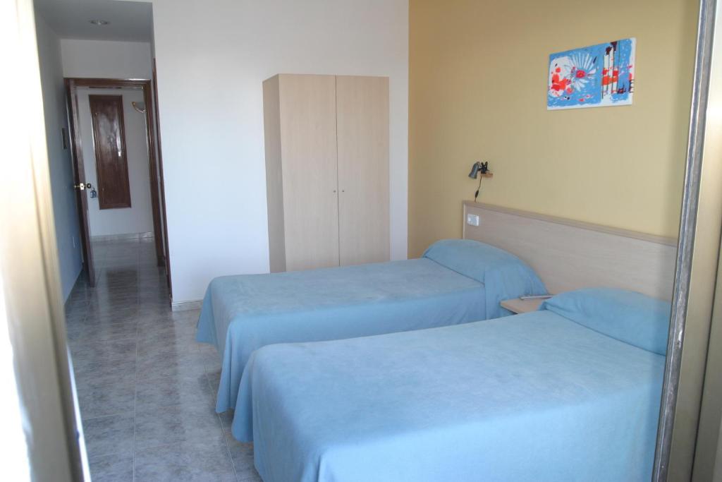 Hostal Sa Prensa Ситадела Стая снимка